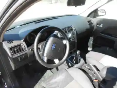 Veículo de Sucata ford mondeo berlina (ge) 2.0 tdci cat do ano 2003 alimentado fmba