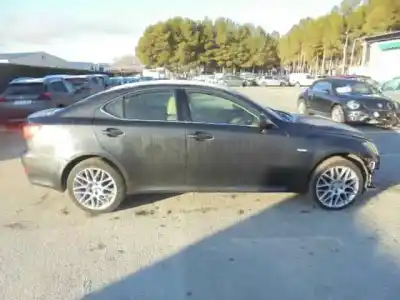 Scrapping Vehicle lexus is200 (ds2/is2) 220d of the year 2006 powered 2adfhv