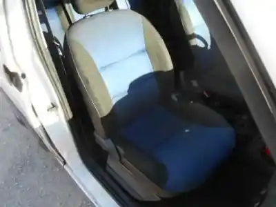 Scrapping Vehicle peugeot partner (s2) combiespace of the year 2003 powered wjy (dw8b)