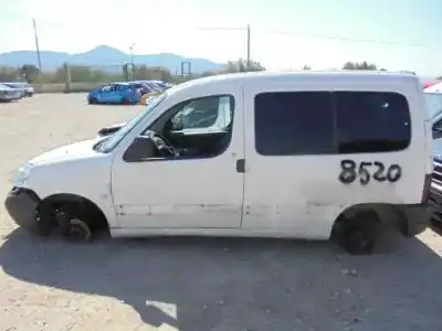 Scrapping Vehicle PEUGEOT PARTNER (S2) Combiespace of the year 2003 powered WJY (DW8B)