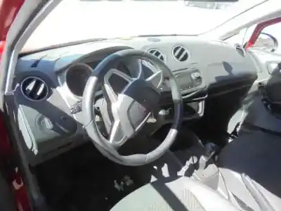 Veículo de Sucata seat ibiza (6j5) good stuff do ano 2010 alimentado bxw