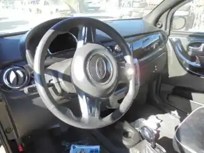 Veicolo di demolizione microcar f8r coupe dell'anno 2013 alimentato 