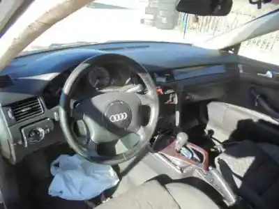 Veículo de Sucata audi s6 avant (4b6) s6 avant do ano 2007 alimentado euu