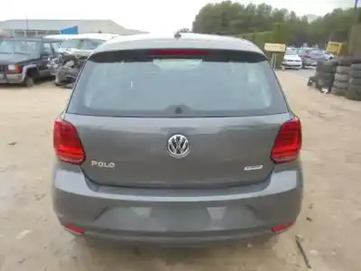 Veicolo di demolizione volkswagen polo (6c1) comfortline dell'anno 2016 alimentato chy