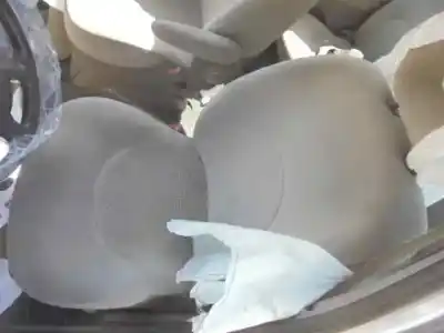 Veículo de Sucata citroen xsara picasso (n68) 2.0 hdi do ano 2002 alimentado rhy