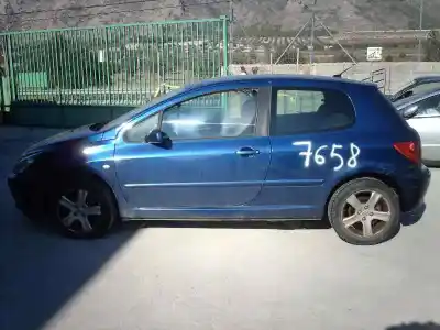 Здавання транспортного засобу PEUGEOT 307 (S1) XS року 2002 потужний RHS(DW10ATED)