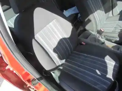 Vehicul casat ford focus lim. (cb4) business al anului 2009 alimentat shda