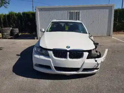 Veicolo di demolizione BMW                                                SERIE 3 BERLINA (E90)                                                                                                                                                                                                                                      325i                                                                                                                                                                                                                                                       dell'anno 2006 alimentato N52B25A