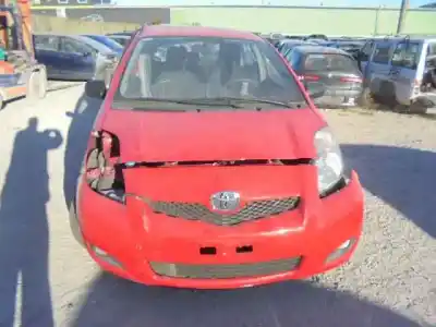 Veicolo di demolizione toyota yaris active dell'anno 2009 alimentato 1kr