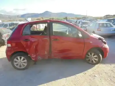 Veicolo di demolizione toyota yaris active dell'anno 2009 alimentato 1kr