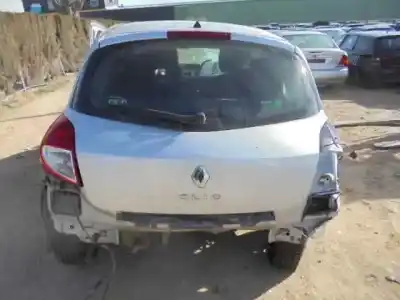 Здавання транспортного засобу renault clio iii authentique року 2011 потужний d4fd7