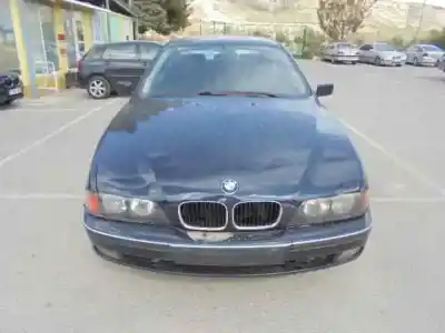 Veículo de Sucata bmw serie 5 berlina (e39) 523i do ano 1997 alimentado 256s3