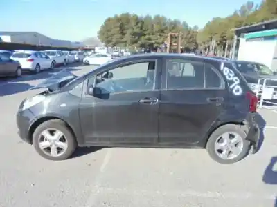 Утилизация автомобиля TOYOTA YARIS (KSP9/SCP9/NLP9) Básico года 2007 питание 2SZ