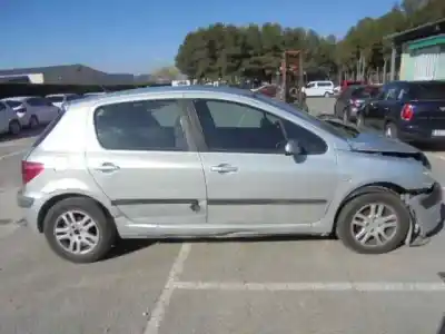 Veicolo di demolizione peugeot 307 (s1) xr dell'anno 2002 alimentato rhy (dw10td)