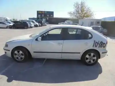 Здавання транспортного засобу SEAT                                               LEON (1M1)                                                                                                                                                                                                                                                 Stella                                                                                                                                                                                                                                                     року 2005 потужний ASV