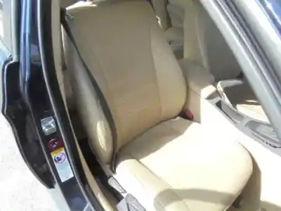 Sloopvoertuig bmw serie 3 berlina (e90) 320d van het jaar 2006 aangedreven 204d4