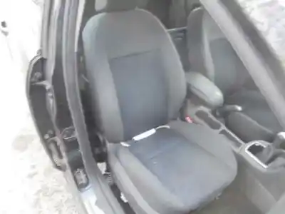 Scrapping Vehicle ford focus berlina (cap) ghia of the year 2006 powered aoda