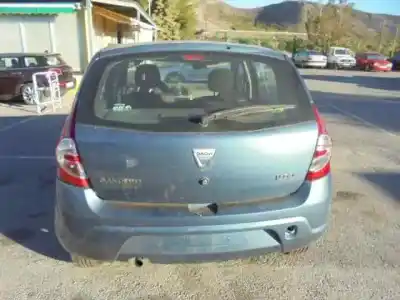 Sloopvoertuig dacia sandero ambiance van het jaar 2010 aangedreven k9kr7