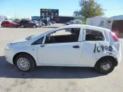 Здавання транспортного засобу FIAT                                               GRANDE PUNTO (199)                                                                                                                                                                                                                                         1.2 CAT року 2010 потужний 199A4000