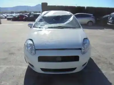 Veículo de Sucata fiat grande punto (199) 1.2 cat do ano 2010 alimentado 199a4000