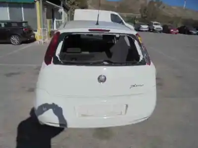 Veículo de Sucata fiat grande punto (199) 1.2 cat do ano 2010 alimentado 199a4000