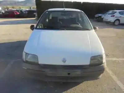 Утилизация автомобиля renault                                            clio i fase i+ii (b/c57)                                                                                                                                                                                                                                   1.2 года 1993 питание e7f