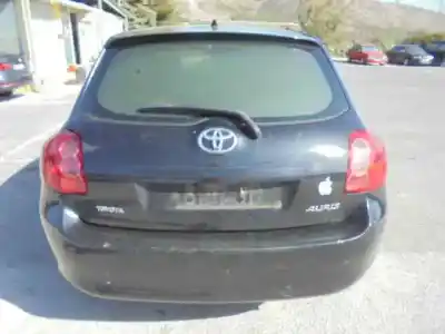 Здавання транспортного засобу toyota auris luna року 2008 потужний 1zr