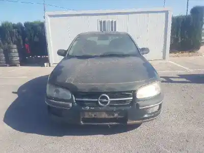 Veículo de Sucata opel omega b básico berlina do ano 1998 alimentado x25dt