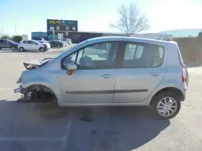 Утилизация автомобиля RENAULT MODUS Confort Dynamique года 2005 питание K4J770