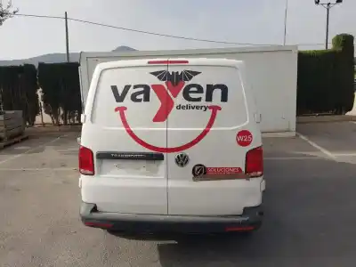 Vehicul casat volkswagen t6.1 transporter furgón (sh) furgón fwd al anului 2021 alimentat dnab