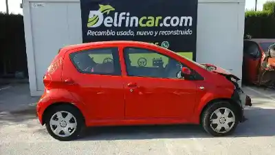 Sloopvoertuig toyota aygo (kgb/wnb) básico van het jaar 2008 aangedreven 1kr