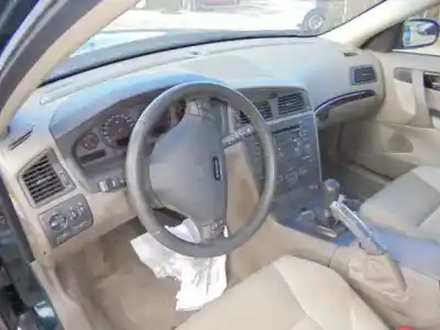 Veículo de Sucata volvo s60 berlina 2.4 (103kw) do ano 2002 alimentado b5244s2