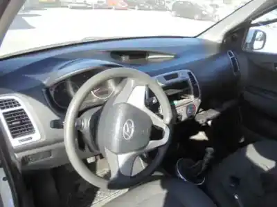 Scrapping Vehicle hyundai i20 classic of the year 2010 powered g4la