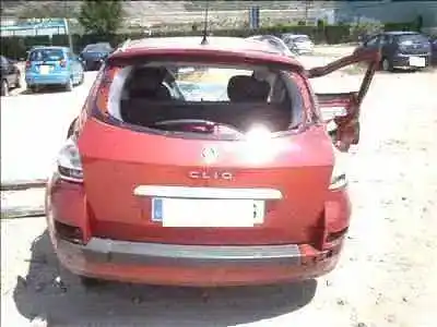 Здавання транспортного засобу renault clio iii authentique року 2007 потужний k9kt766