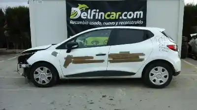 Здавання транспортного засобу RENAULT CLIO IV Technofeel року 2015 потужний K9KE628