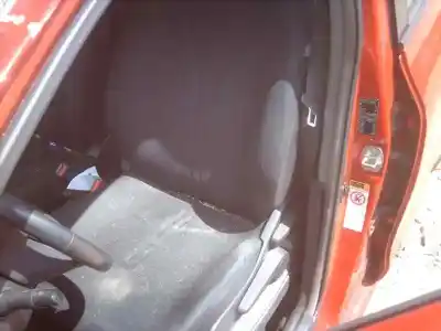 Здавання транспортного засобу toyota yaris (ksp9/scp9/nlp9) básico року 2006 потужний 1nd