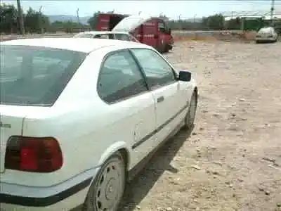 Veículo de Sucata bmw serie 3 compacto (e36) 318tds do ano 1990 alimentado 