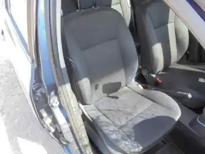 Здавання транспортного засобу renault clio iii authentique року 2007 потужний k9kj7