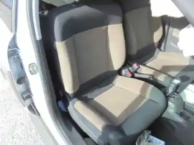 Veicolo di demolizione citroen c4 cactus shine dell'anno 2015 alimentato bh02