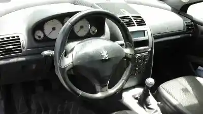 Veículo de Sucata peugeot 407 sw st sport do ano 2005 alimentado rhr