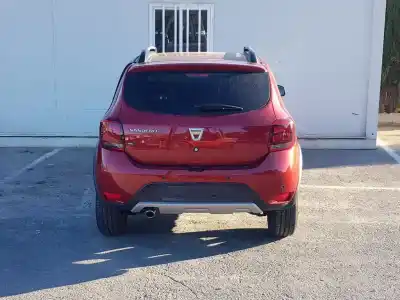 Veículo de Sucata dacia sandero stepway do ano 2019 alimentado h4bb4