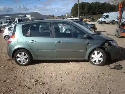 Scrapping Vehicle renault scenic ii confort authentique of the year 2004 powered k4mt7