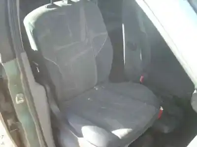 Scrapping Vehicle renault scenic ii confort authentique of the year 2004 powered k4mt7