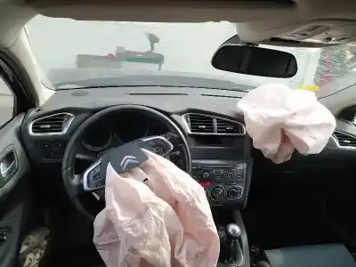 Veículo de Sucata citroen c4 lim. exclusive do ano 2011 alimentado 9hr