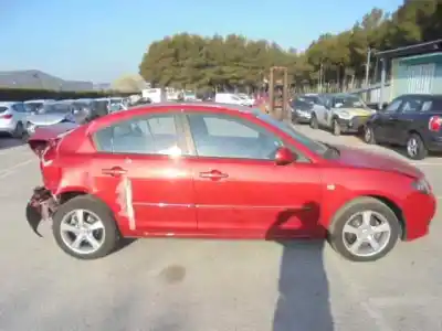 Veículo de Sucata mazda 3 berlina (bk) 1.6 vvt active do ano 2005 alimentado z6