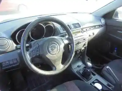 Veículo de Sucata mazda 3 berlina (bk) 1.6 vvt active do ano 2005 alimentado z6