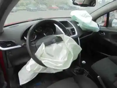 Vehicul casat peugeot 207 cc básico al anului 2007 alimentat 5fw