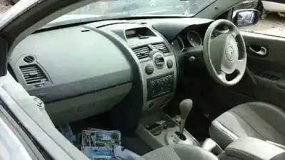 Scrapping Vehicle renault megane ii coupe privilege of the year 2005 powered k4m813