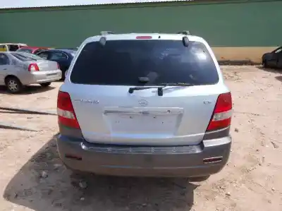 Veicolo di demolizione kia sorento i (jc) 2.5 crdi dell'anno 2005 alimentato d4cb