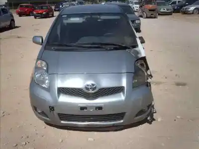 Veículo de Sucata toyota yaris live do ano 2009 alimentado 1nd-tv